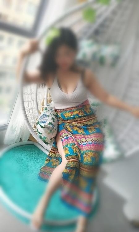 大奶肥臀熟女