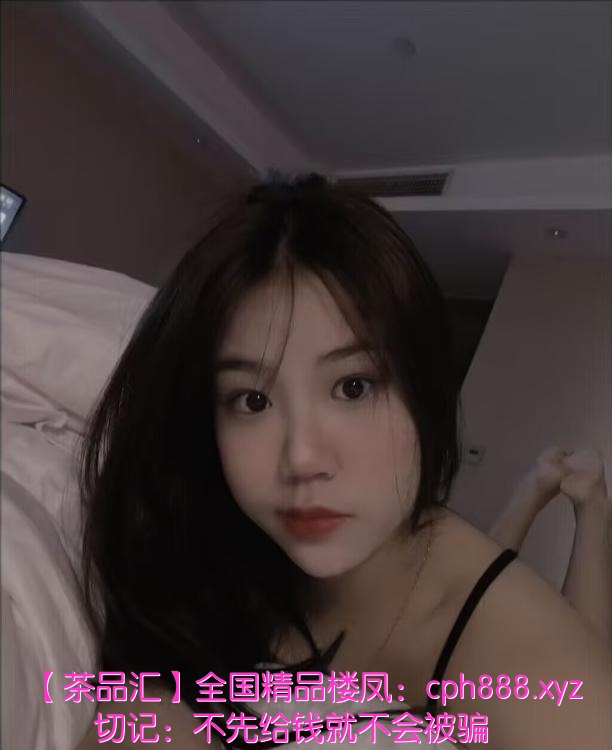 浦东舌吻嫩妹