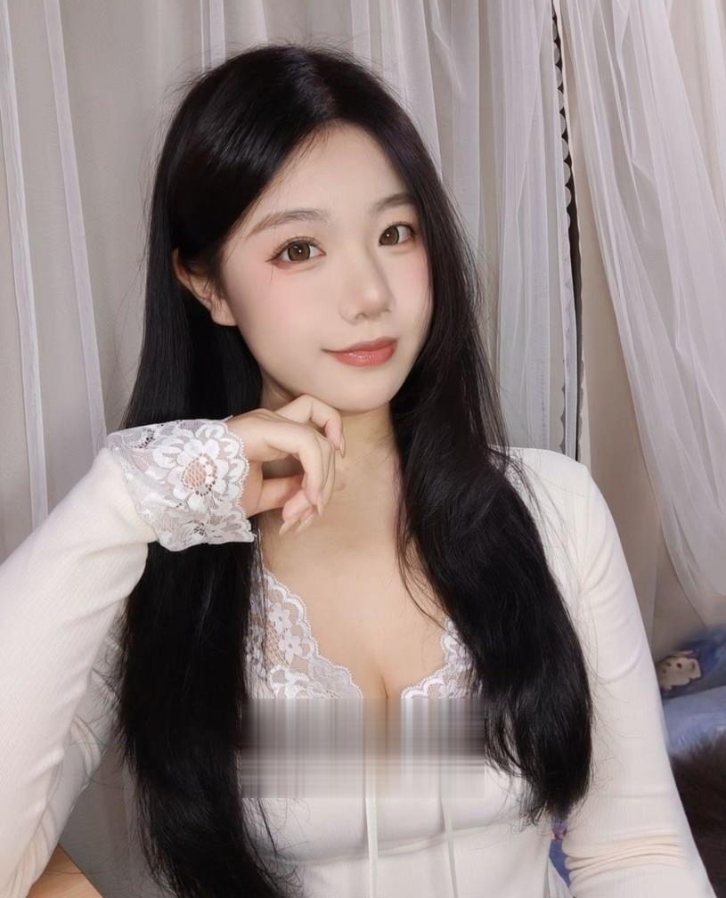济南性感御姐很纯，极品嫩妹一个迷人的小妖精