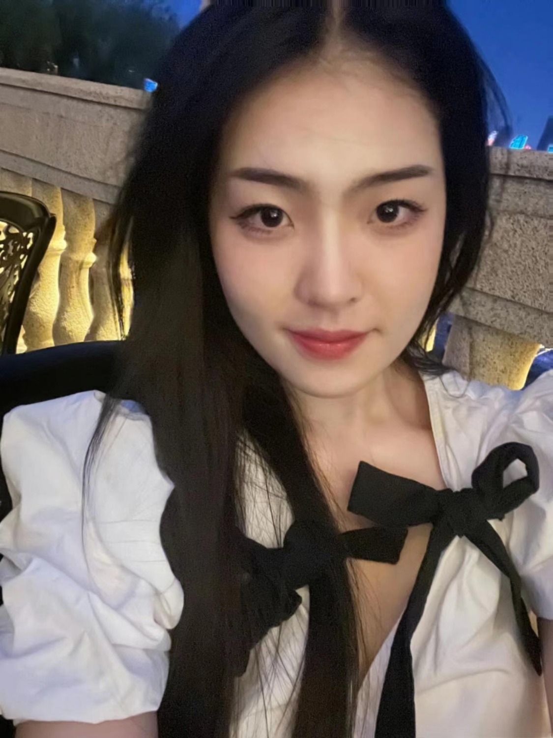 南京市秦淮区出了名的服务好，胸又大又白的少妇